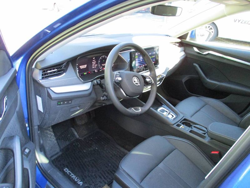 Škoda Octavia Combi Style 2,0TDI 110kW DSG/P - fotka 9 z 15