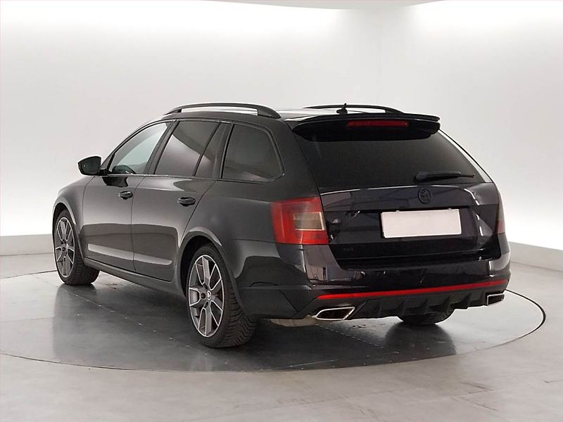 Škoda Octavia (2015) RS 2.0 TDI, Automat - fotka 4 z 23