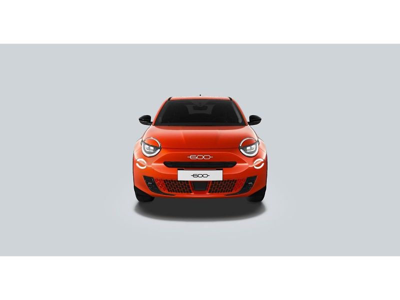 Alfa Romeo Junior (2026) Ibrida 1.2 Turbo 145k Q4 Speci - fotka 2 z 17