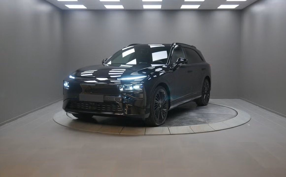 Xpeng G9 Performance*vzduch*vyhř. vol.