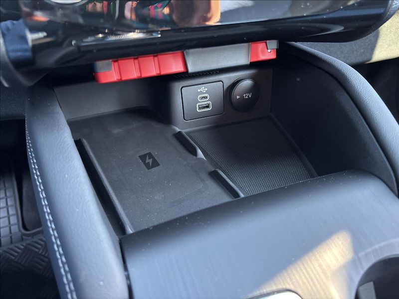 Ford Kuga 2,5 HEV 111kW Blue Cruise - fotka 44 z 49