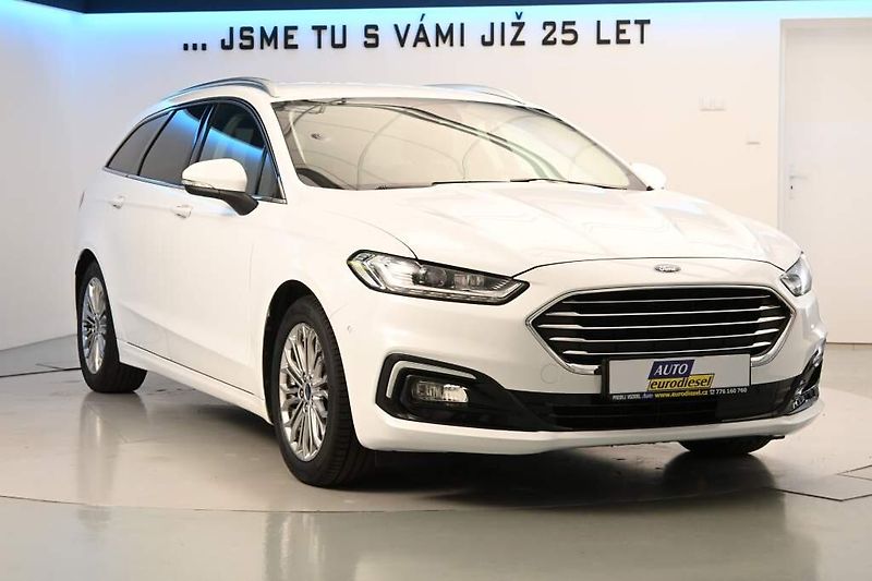 Ford Mondeo (2022) 2.0 140 KW LED SONY TITANIUM 8 - fotka 4 z 33