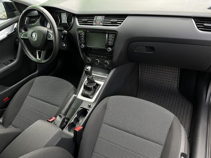 Škoda Octavia 1.4TSi 150PS PDC P/Z 2Z.Climat - fotka 36 z 37