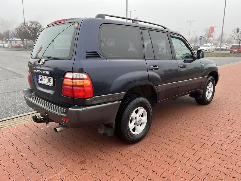 Toyota Land Cruiser 4.6 V8 LPG - fotka 5 z 24