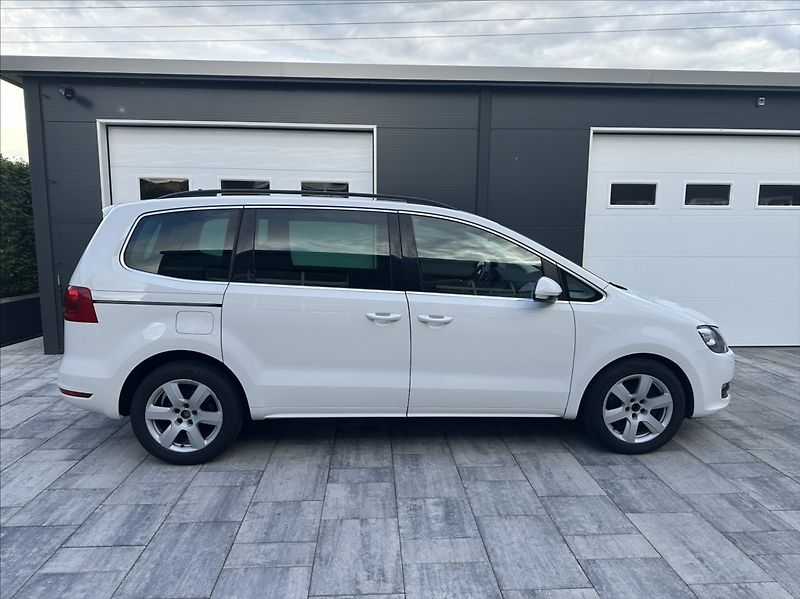 Volkswagen Sharan 2,0 TDI 140PS  Comfortline DSG - fotka 4 z 48