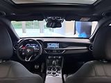 Alfa Romeo Stelvio (2026) 2.0T 280k AT8 ZF Q4 4x4 Veloce - náhled 19