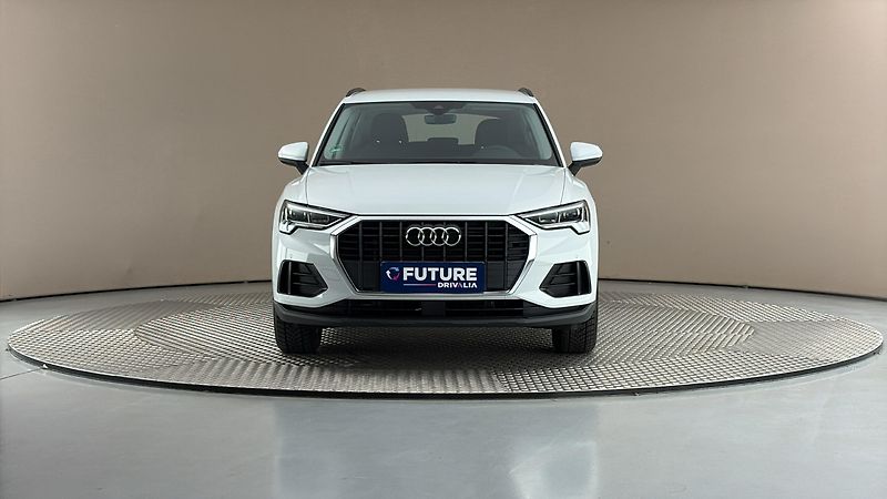 Audi Q3 1.5 35 TFSI S Tronic - fotka 3 z 29