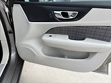 Volvo V60 2,0 D3 110 KW MOMENTUM MANUAL - náhled 19