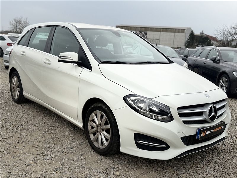 Mercedes-Benz Třídy B 180CDI NAVI AUTOMAT - fotka 3 z 29