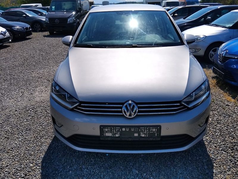 Volkswagen Golf Sportsvan (2015) - fotka 6 z 27