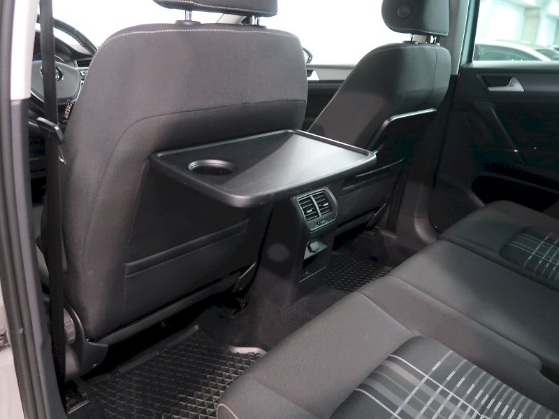 Volkswagen Golf Sportsvan (2016) COMFORTLINE 1.4TSI 92KW DSG - fotka 29 z 36
