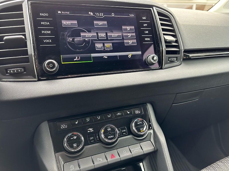 Škoda Karoq 2,0 TDI 110 kW TOP SELECTION D - fotka 18 z 30