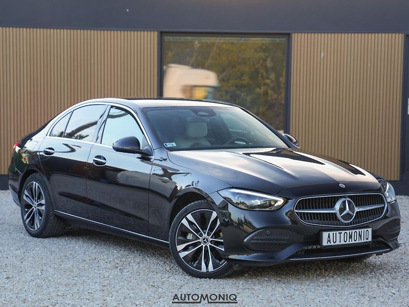 Mercedes-Benz Třídy C (2023) C 300 E Digital Light, Keyless - fotka 14 z 22