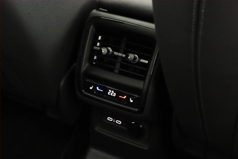 Škoda Kodiaq (2025) 2.0 TDI, SPORTLINE, DPH - fotka 18 z 21