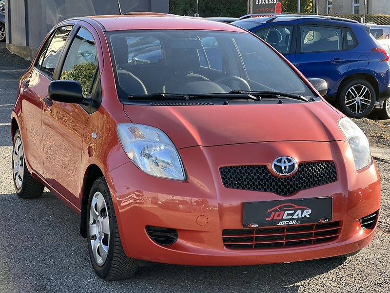 Toyota Yaris 1.0i 51KW ČR  - fotka 3 z 38