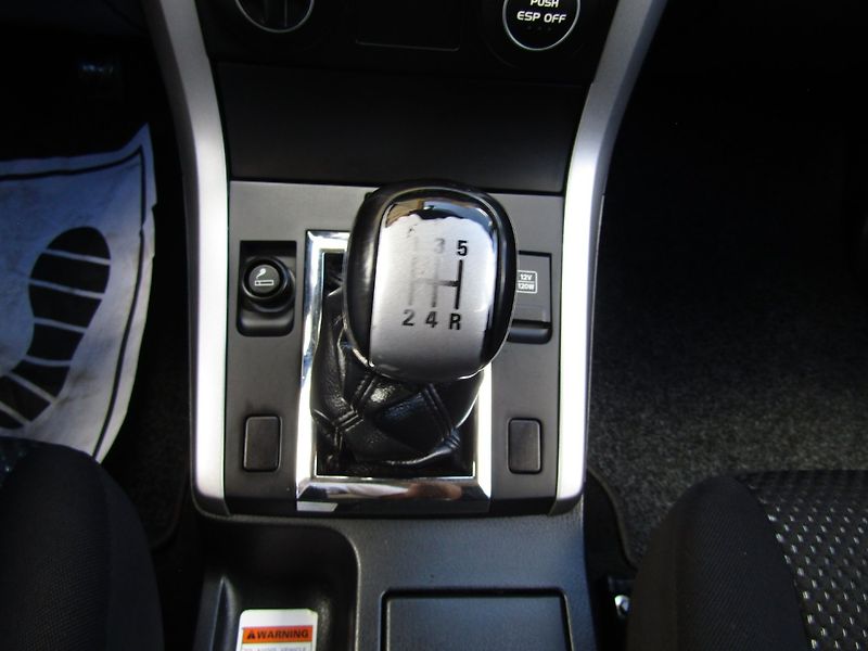 Suzuki Grand Vitara (2006) 1.9 DDiS 95kW  BEZ KOROZE - fotka 35 z 40