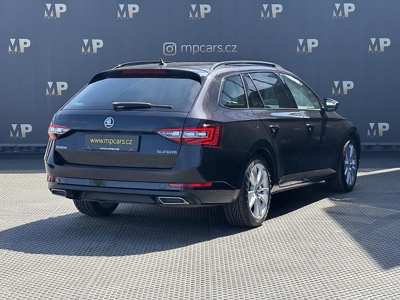 Škoda Superb (2018) III 2.0TDi MAN Style Kessy RZV - fotka 6 z 48