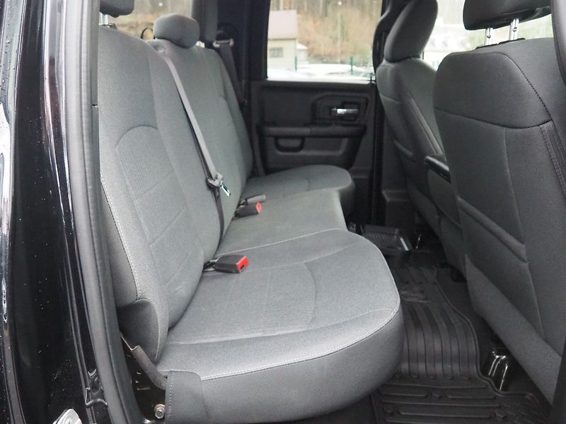 Dodge RAM 1500 (2021) Warlock 4x4 LPG - fotka 16 z 35