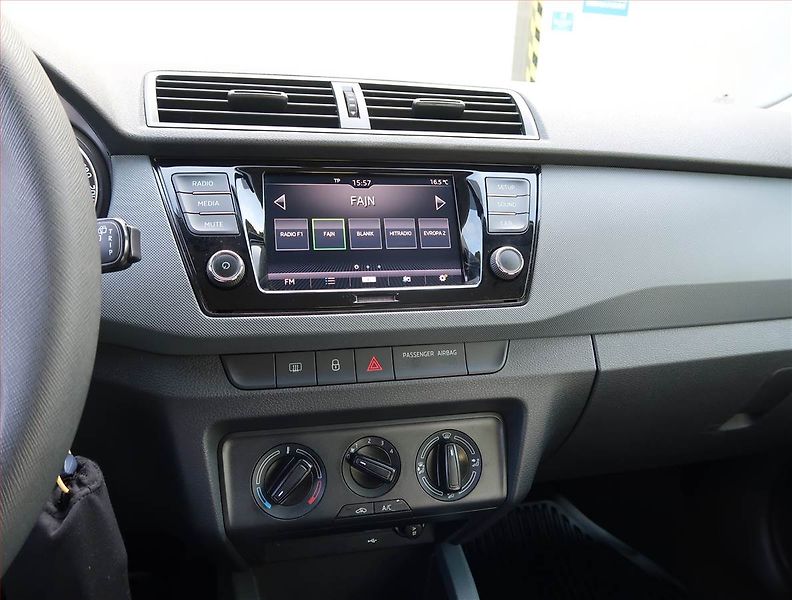 Škoda Fabia (2021) 1.0 TSI, Serv.kniha - fotka 12 z 16
