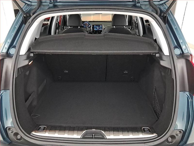 Peugeot 2008 (2018) 1.2 PureTech, Automat - fotka 14 z 20