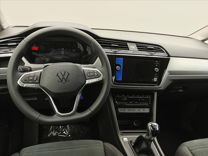Volkswagen Touran (2026) 1,5 People TSI 110kW - fotka 18 z 18