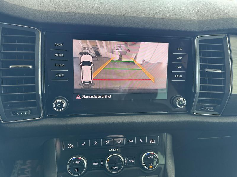 Škoda Kodiaq (2017) 1,4TSi 4X4 TAŽNÉ LED NAVIGACE - fotka 25 z 26