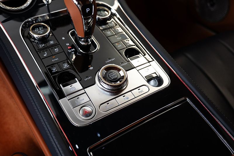 Bentley Continental GT - fotka 15 z 26
