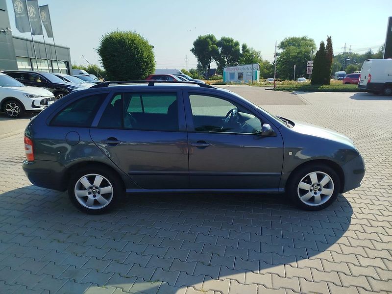 Škoda Fabia Combi 1.9TDi 74kW MAN5 - fotka 17 z 21