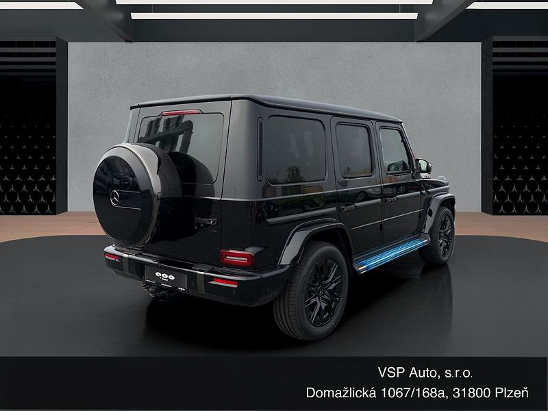 Mercedes-Benz Třídy G (2026) G 450 d - fotka 3 z 15
