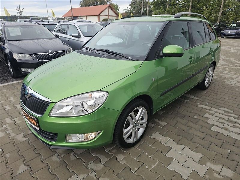 Škoda Fabia II 1,2 TSi 63KW Ambition - fotka 3 z 46