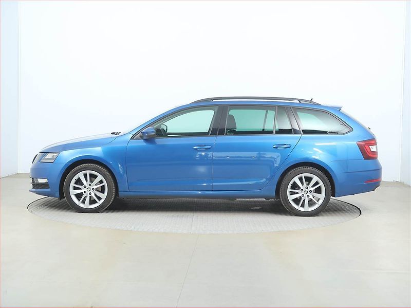 Škoda Octavia (2020) Style 1.5 TSI, Tempomat - fotka 3 z 16