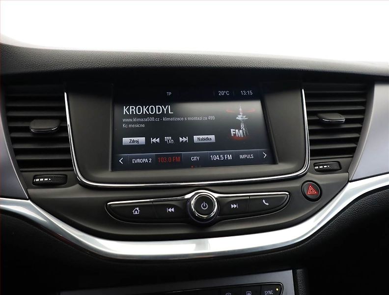 Opel Astra (2016) 1.6 CDTI, Serv.kniha, Tempomat - fotka 11 z 19