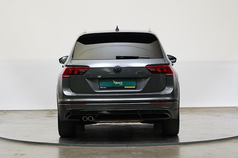 Volkswagen Tiguan - fotka 6 z 30