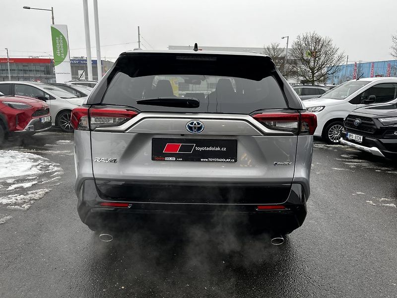 Toyota RAV4 2.5 Plug-in Hybrid ODBĚR IHNED - fotka 5 z 39