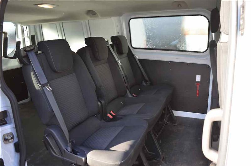 Ford Transit (2022) CUSTOM 2,0 D - fotka 16 z 18