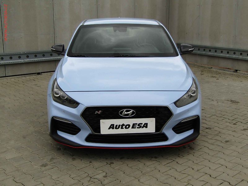 Hyundai i30 (2018) 2.0 T-GDi, ČR, N-Line - fotka 2 z 22