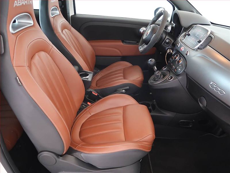 Abarth 595 (2020) Turismo, Kůže, Navi, Bi-Xenony - fotka 9 z 14