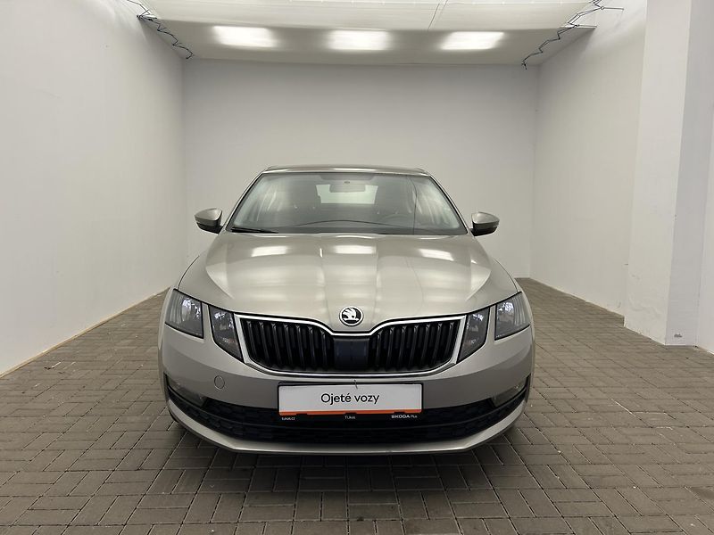 Škoda Octavia 1.0 TSI Ambition Plus Extra - fotka 4 z 22