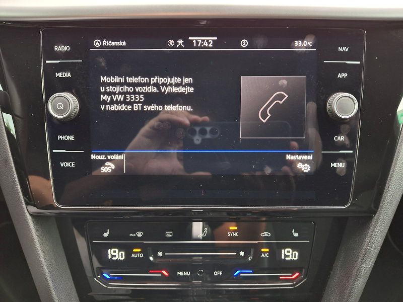Volkswagen Arteon (2022) Shooting Brake R-Line DSG 4x4 - fotka 21 z 35