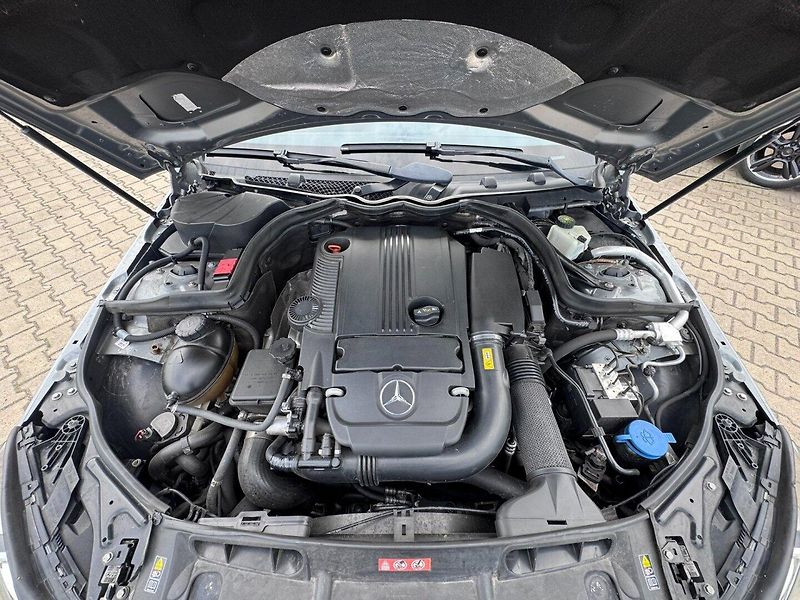 Mercedes-Benz Třídy C (2011) 200 1,8 CGI 135 KW ROZVODY - fotka 44 z 50