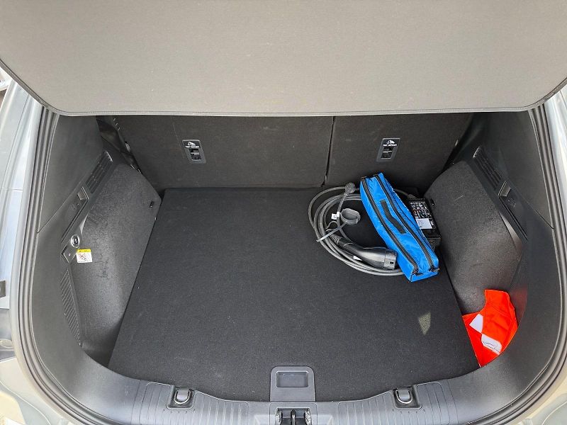 Ford Kuga (2024) ST-LINE X 2.5PHEV 112kW TAŽNÉ  - fotka 6 z 11