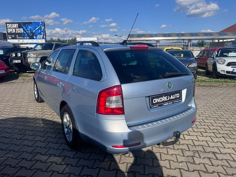 Škoda Octavia (2009) 1,6 TDI 77 KW FACELIFT TAŽNÉ - fotka 3 z 50