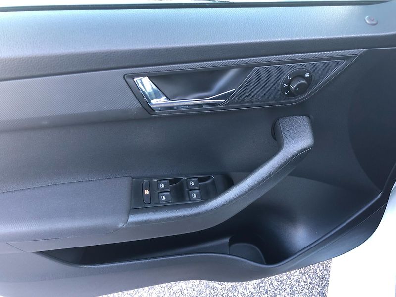 Škoda Fabia III /FL StylePlus 1.0 TSI /70k - fotka 15 z 29