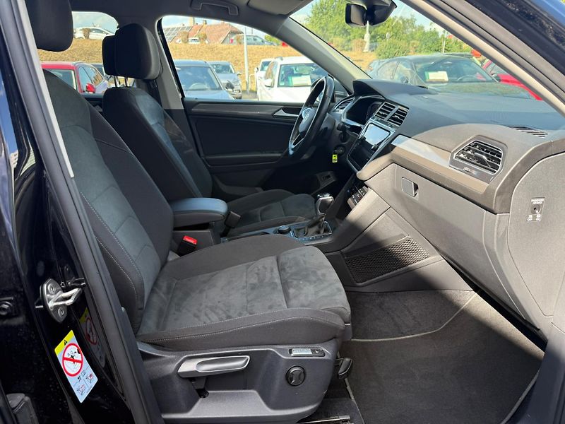 Volkswagen Tiguan 2.0 TDI 147kw DSG 4x4 - fotka 8 z 23