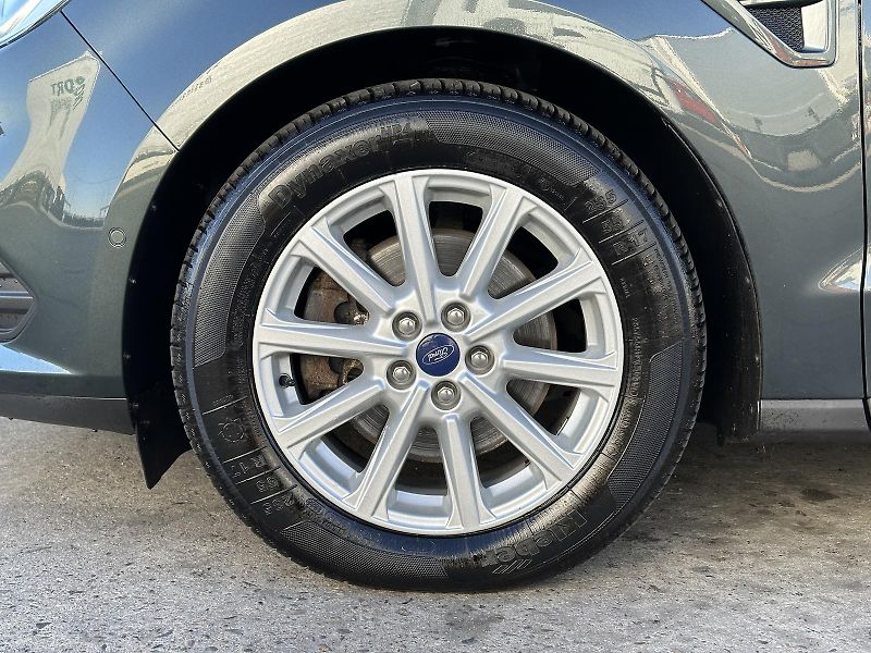 Ford S-MAX 2.0TDCi 150PS AUTOMAT NAVI VÝH - fotka 7 z 46