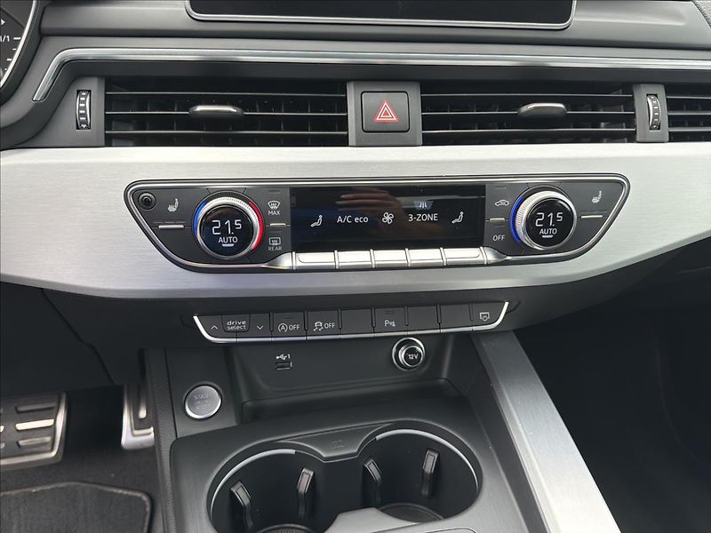 Audi A5 2,0 TFSI 185kW 4x4 AT Sport - fotka 29 z 32