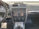 Škoda Octavia (2008) 1.9TDi, ČR, AC - náhled 12