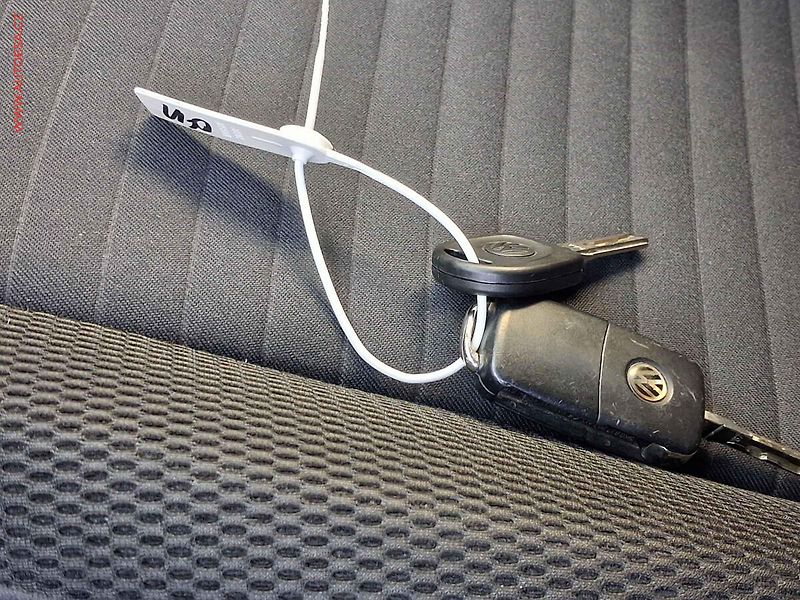 Volkswagen up! (2014) 1.0 MPi, CUP, AC, výhřev sed - fotka 15 z 15
