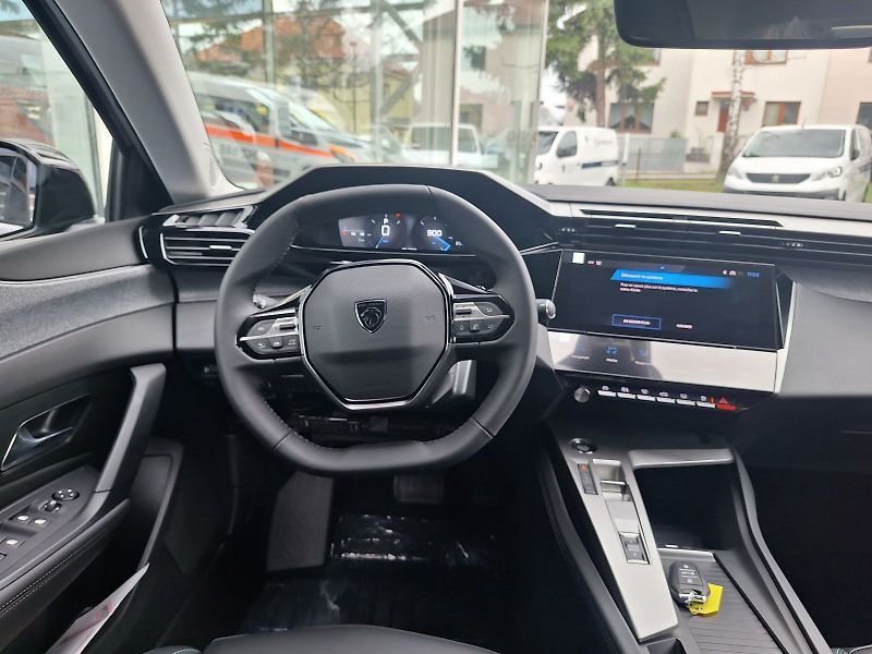 Peugeot 308 (2025) SW ALLURE Hybrid 145 e-DCS6 - fotka 10 z 21
