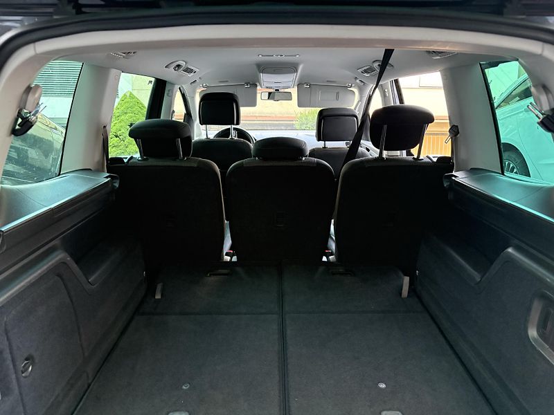 Volkswagen Sharan (2013) - fotka 3 z 9